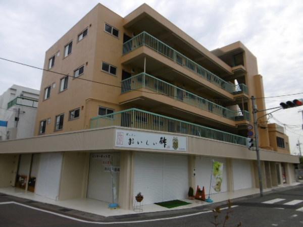 ラムール東二見