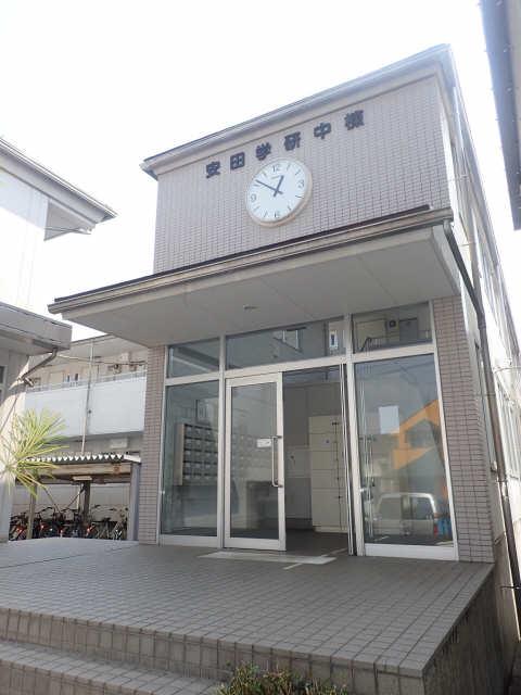 リズ スクエア 中棟1