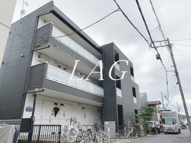 リブリ・シャルマンパル
