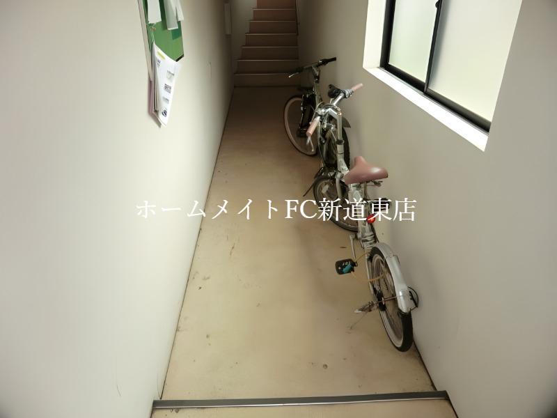 イーストサイドルームズ