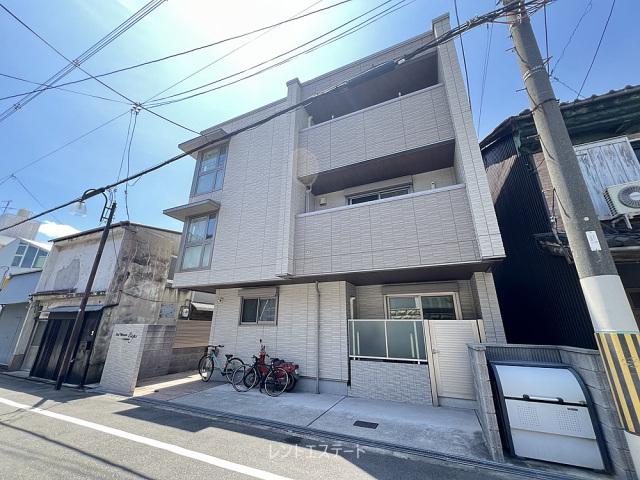 シャーメゾンバグース