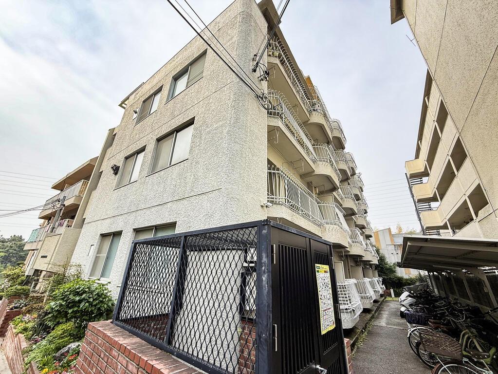 新南千里マンション