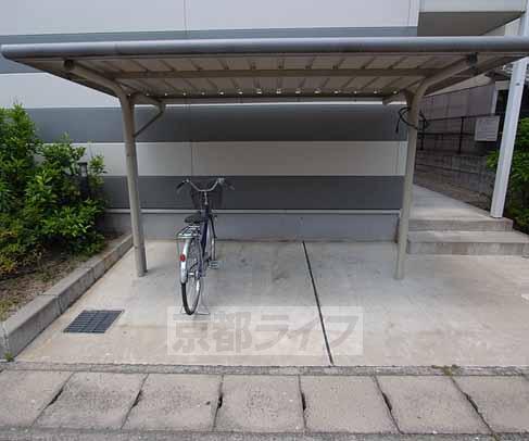 レオパレス K