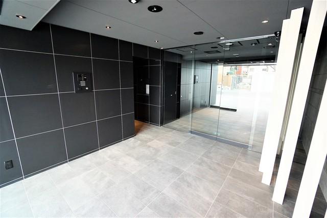 LOG登戸駅前