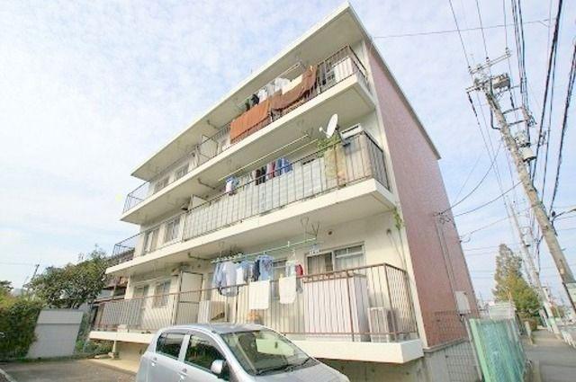 ラークマンション