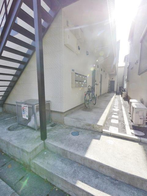 MAPLE イースト & ウエスト