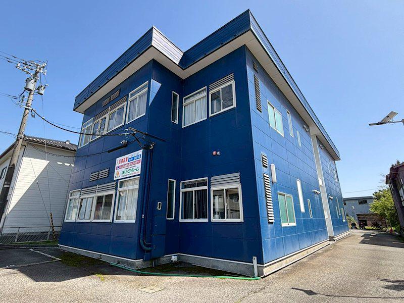 富山地鉄本線 越中荏原駅 徒歩8分  築34年(1K/1階)