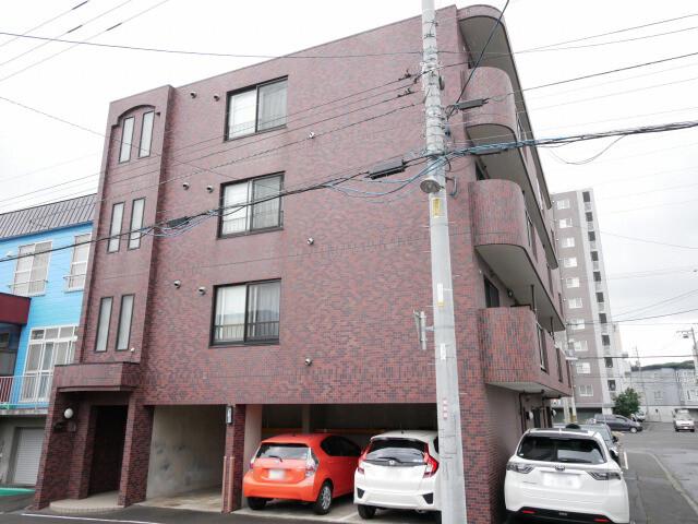 ファインブルーム学園前