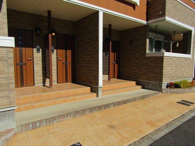 KS HOUSEII