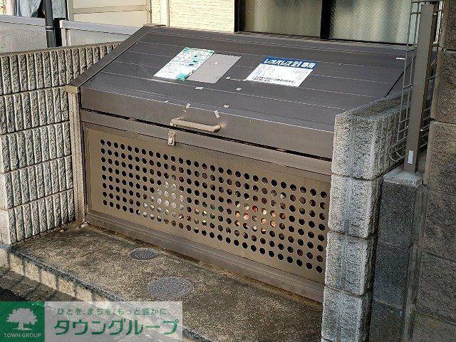 レオパレスハイム三ツ沢