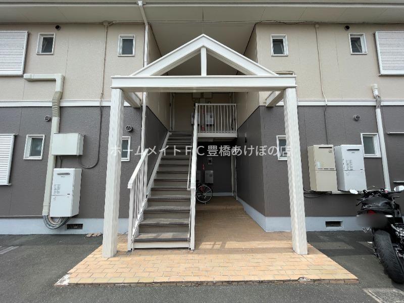 フレグランス牛川 B