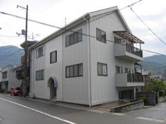フリーダムA(2DK/2階)