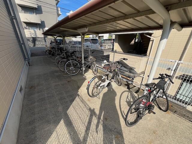 スカイコート待兼山 B棟