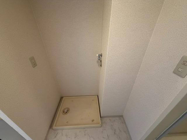 スカイコート待兼山 B棟