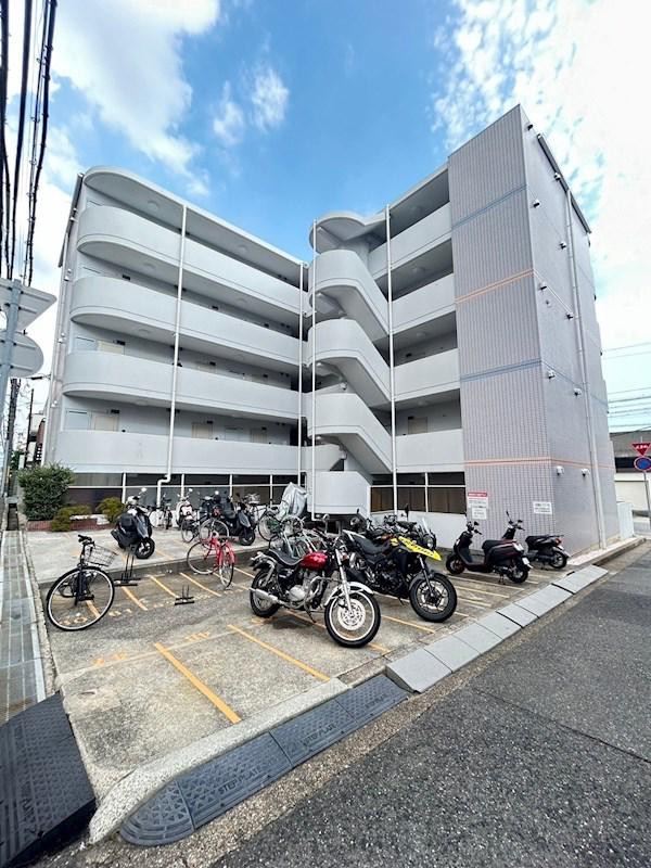 シャトラン弓木三番館