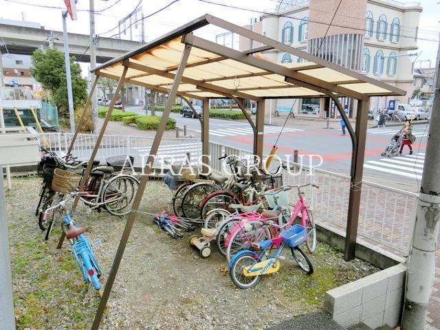 クレスト南越谷