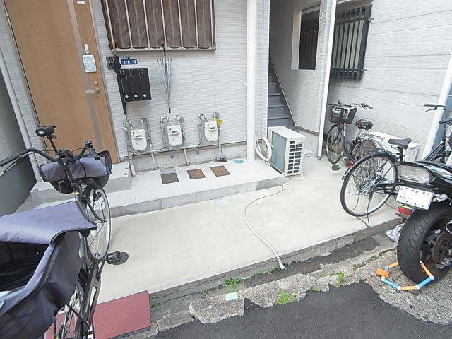 テスラ長田