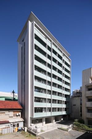 IZ RESIDENCE