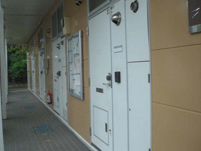 レオパレスヒルズ生田