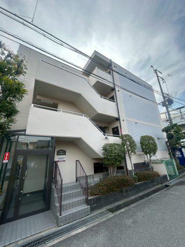 ロイヤルメゾン甲子園口III