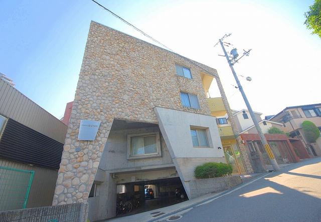ラスタ香里園町