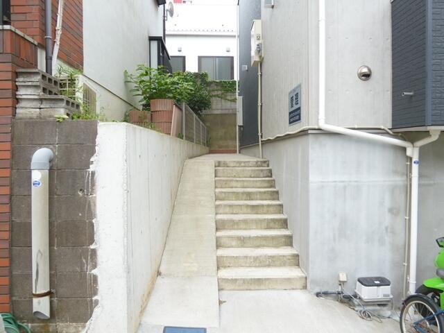 ISメゾン前原