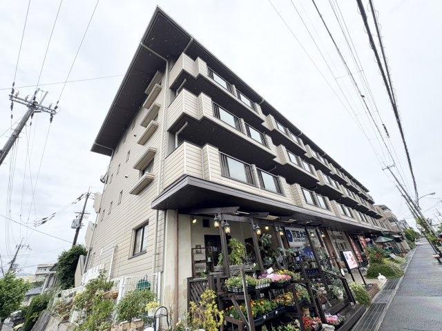 大阪モノレール彩都線 豊川駅(大阪) 徒歩16分 4階建 築40年