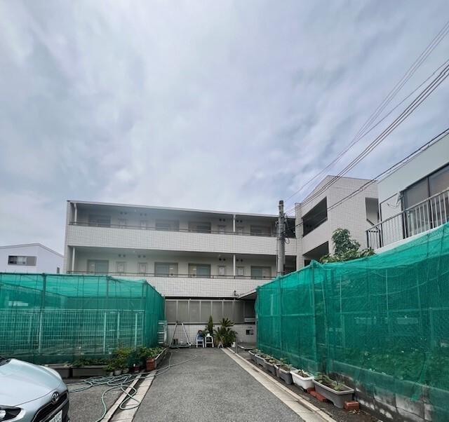 ラルジュール江坂