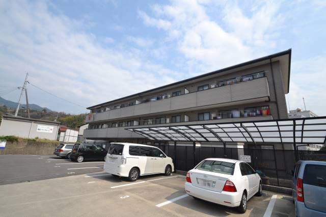 ラ・プラージュ屋代