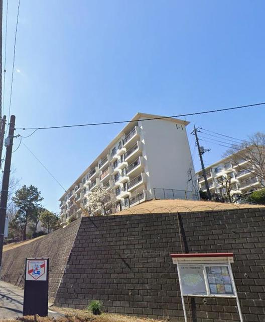 たまプラーザ団地1街区1号棟