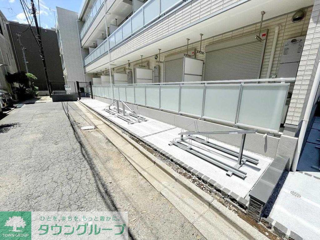 リブリ新都心II