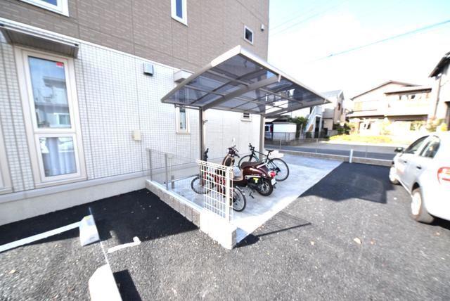上鶴間ハウス