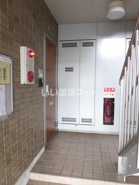 リビングタウン中野美保南 B棟
