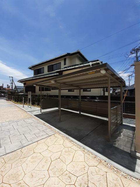 エムズ モカール