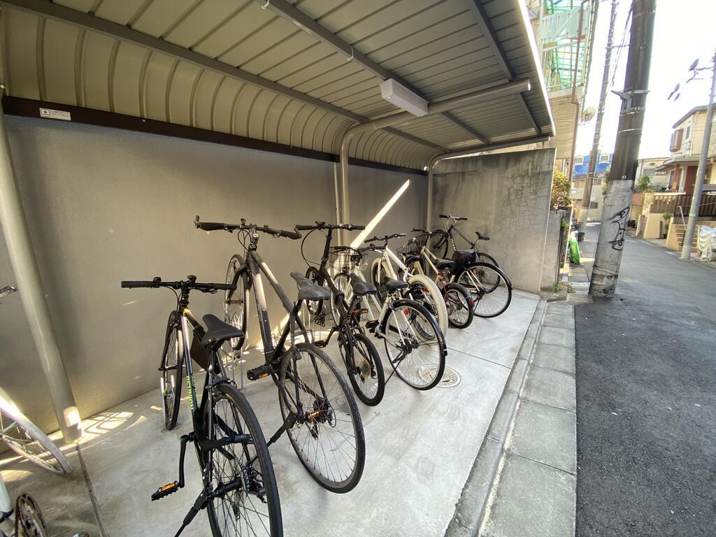 ＪＲ中央線 高円寺駅 徒歩3分 2階建 築8年