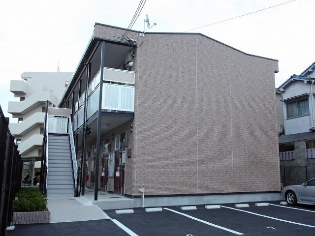 ＪＲ山陽本線 魚住駅 徒歩10分 2階建 築19年