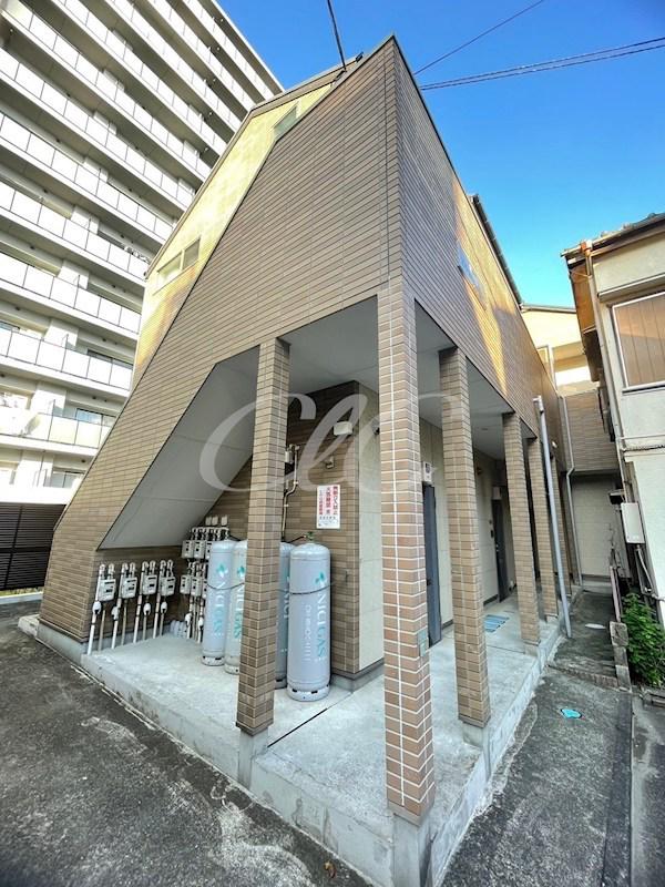 コンパートメントハウス西新井