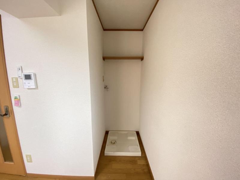 鴨池山元ビル(1K/2階)の外観写真