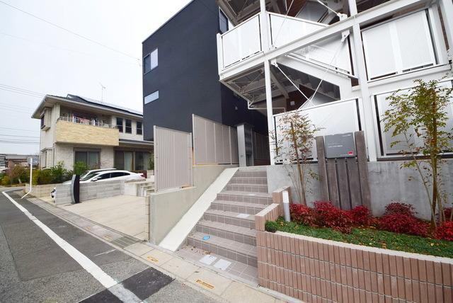 リブリ・アピアス東川口