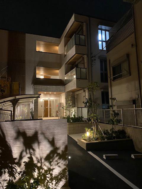 BASE YARD KOUME