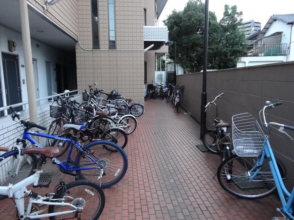 ラックポート美野島