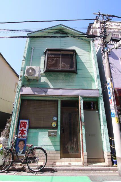 町屋3丁目戸建て2階(1K/2階)