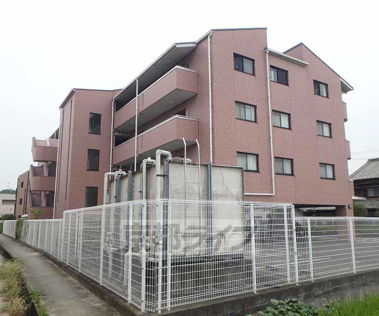 アビタシオン長尾駅前