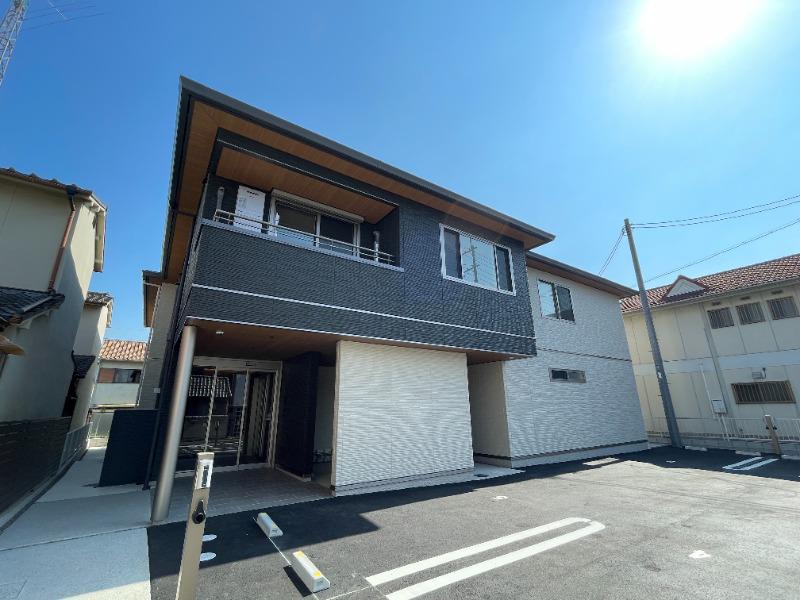 ＪＲ山陽本線 岡山駅 徒歩9分  築1年