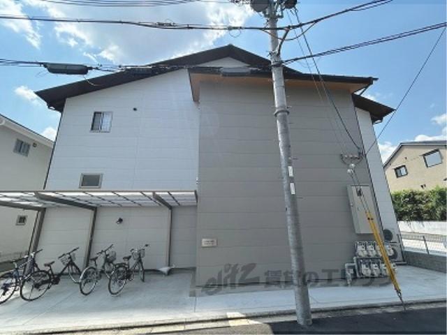 ハウスゼン等持院
