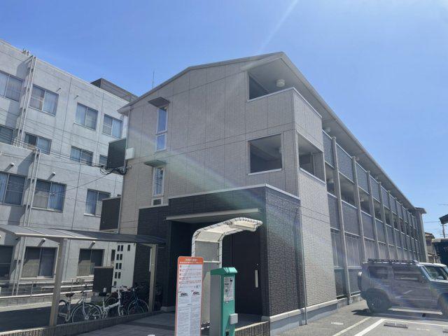 アップフィールド
