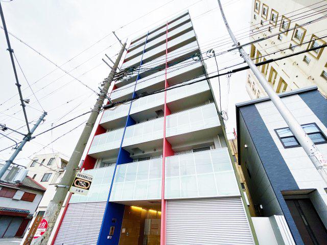 STRATA / ストラータ
