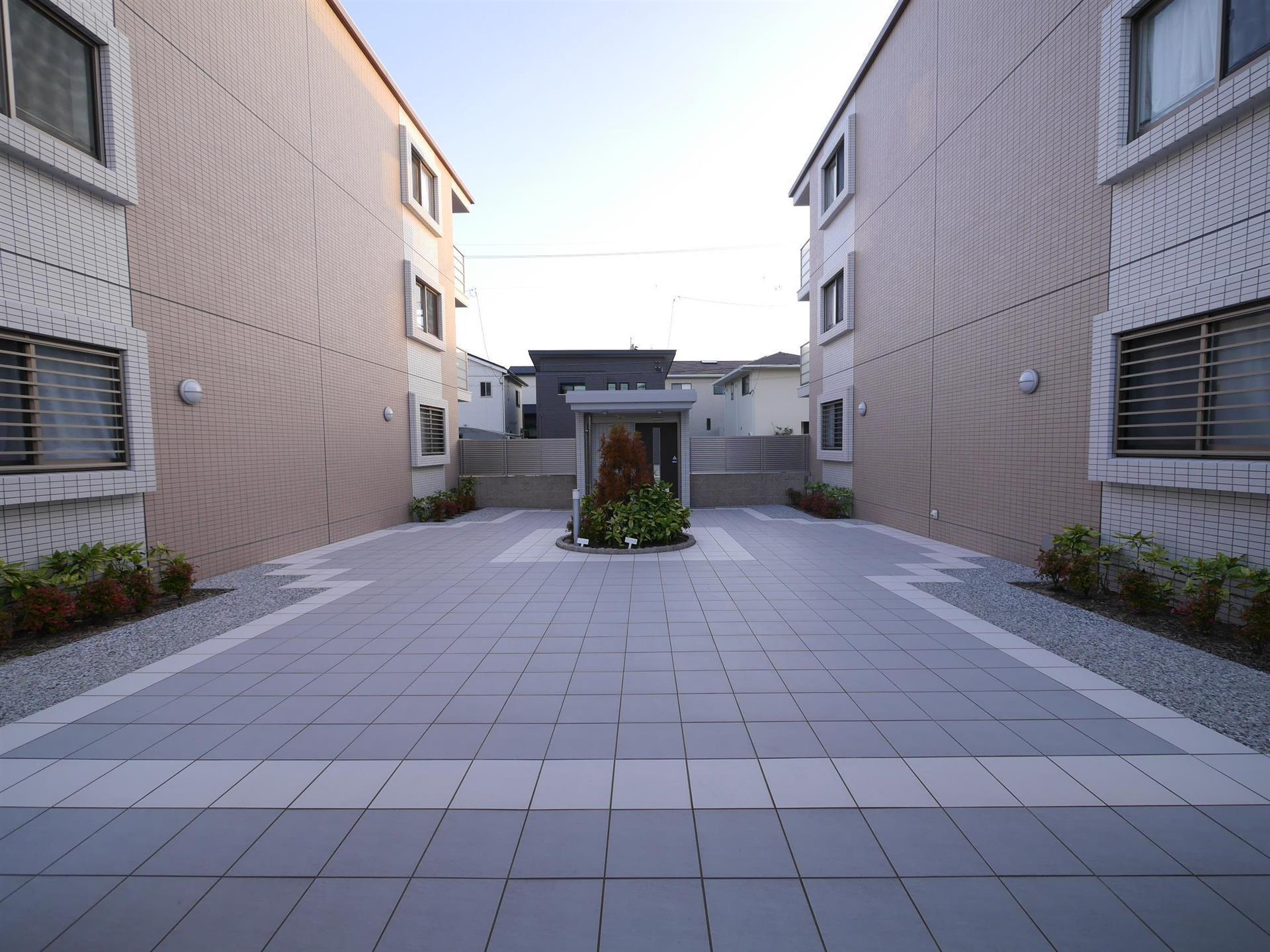 CLAIRひびきの一番館