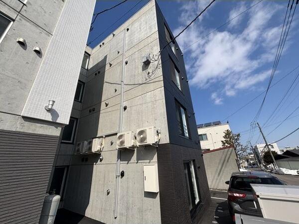 ＪＲ函館本線 手稲駅 徒歩7分 4階建 築1年