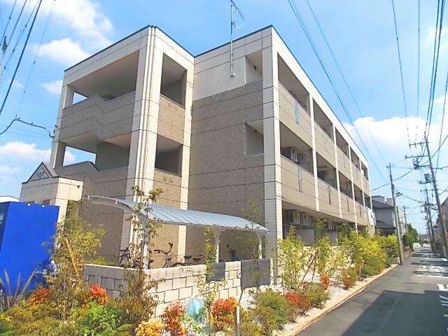 ラヴィーユ クラ
